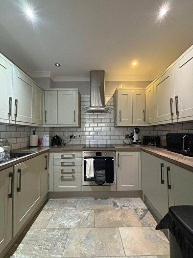 2 Bedroom Apartment To Rent In Caversham Place, Sutton Coldfield, West Midlands, B73