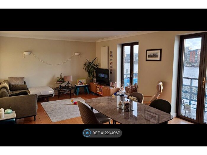 2 Bedroom Flat To Rent In Tower Bridge Wharf, London, E1W
