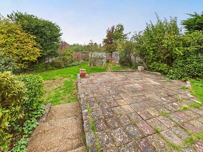 2 Bedroom Bungalow For Sale In Kings Close, Chalfont St. Giles, Buckinghamshire, HP8