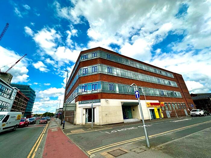 2 Bedroom Flat To Rent In Byron Street, Leeds, LS2