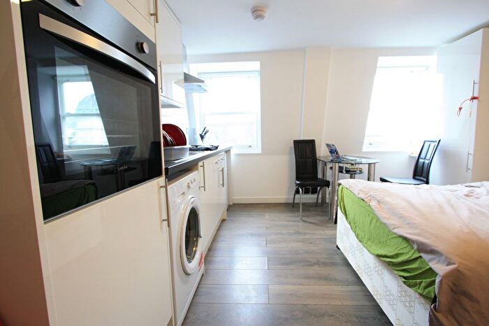 Studio To Rent In The Broadway, Wimbledon, SW19