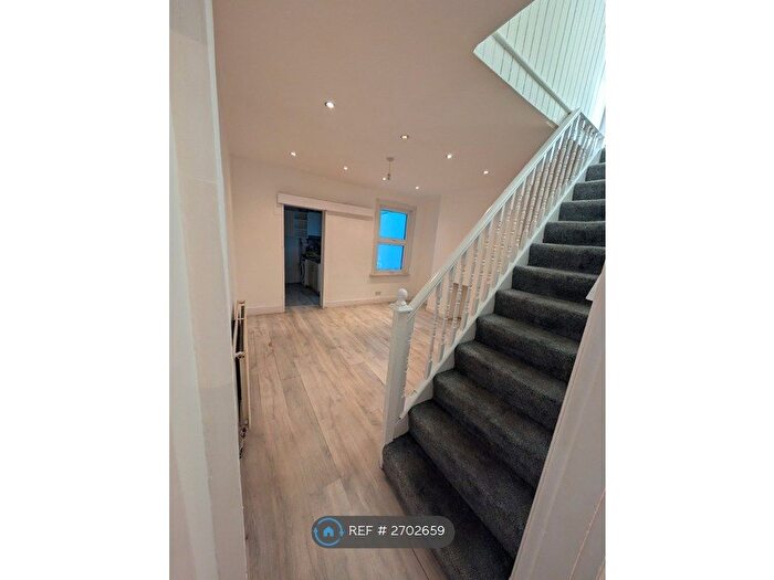 3 Bedroom Terraced House To Rent In Hearns Road, Orpington, BR5