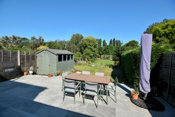 4 Bedroom Semi-Detached House To Rent In Aragon Avenue, Thames Ditton, KT7