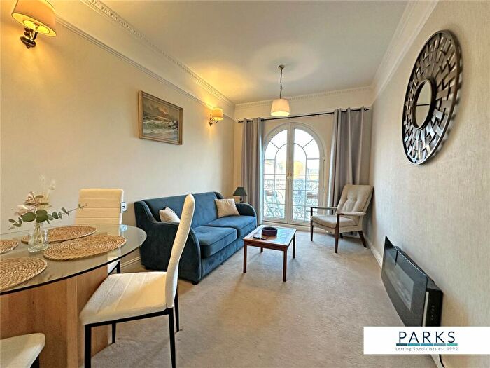 2 Bedroom Apartment To Rent In The Octagon, Brighton Marina, Brighton, East Sussex, BN2