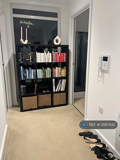 1 Bedroom Flat To Rent In High Street, Reading, RG1