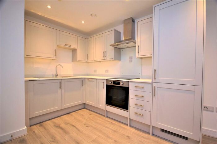 1 Bedroom Apartment To Rent In Romany Road, Worthing, BN13