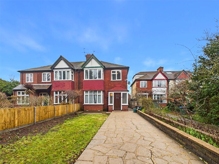 3 Bedroom Semi-Detached House To Rent In Whitton Road, Twickenham, TW1
