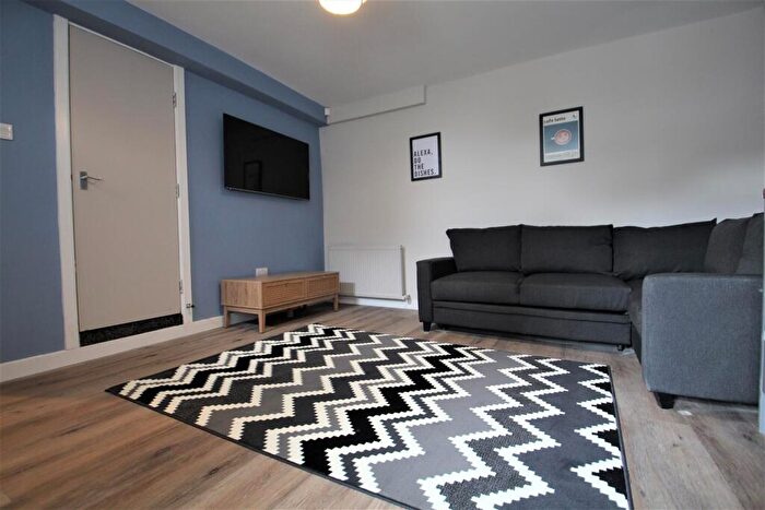 3 Bedroom Terraced House To Rent In Pearson Terrace, Hyde Park, Leeds, LS6