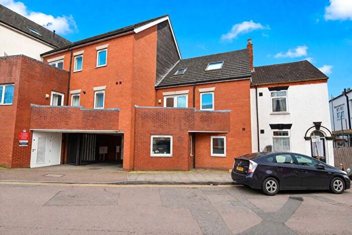 1 Bedroom Flat For Sale In Pytchley Street, Abington, Northampton, NN1
