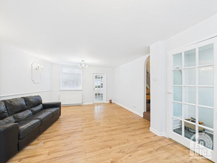 4 Bedroom End Of Terrace House To Rent In Holyhead Road, Coventry, CV1