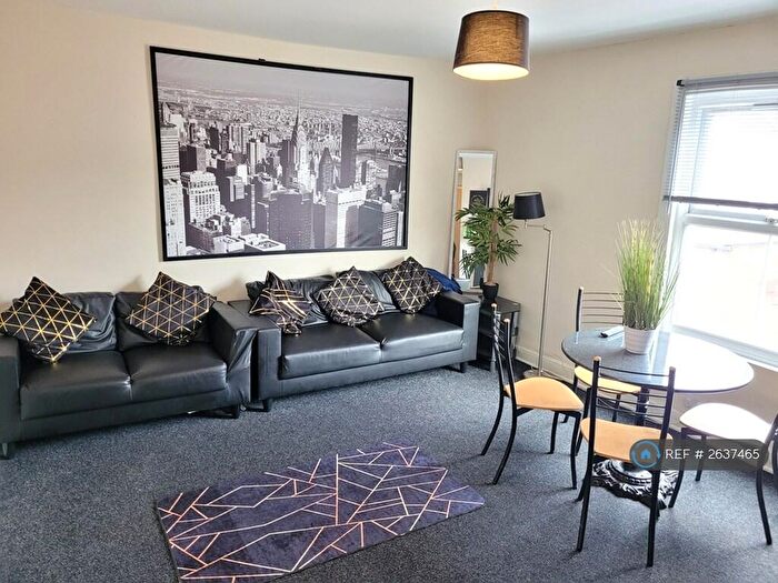 6 Bedroom Flat To Rent In Glossop Road, Sheffield, S10