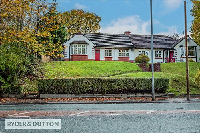 3 Bedroom Semi-Detached Bungalow For Sale In Manchester New Road, Alkrington, Middleton, Manchester, M24