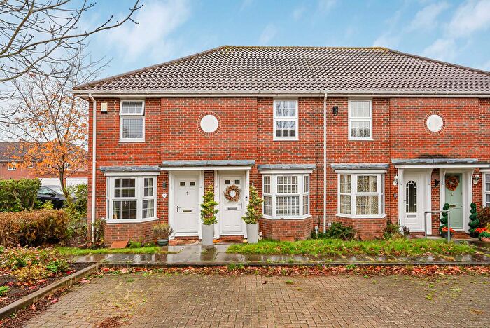 2 Bedroom Terraced House For Sale In Longcroft Gardens, Welwyn Garden City, Hertfordshire, AL8