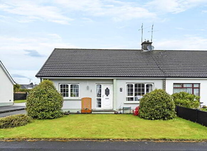4 Bedroom Chalet Bungalows For Sale In Lisnastrane Park, Dungannon, BT71