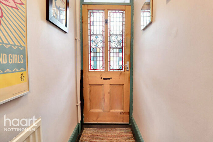 2 Bedroom Terraced House For Sale In Beaconsfield Street, Nottingham, NG7