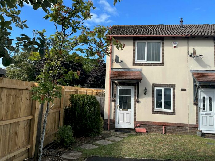 2 Bedroom End Of Terrace House To Rent In Squires Gate, Rogerstone, Newport, NP10