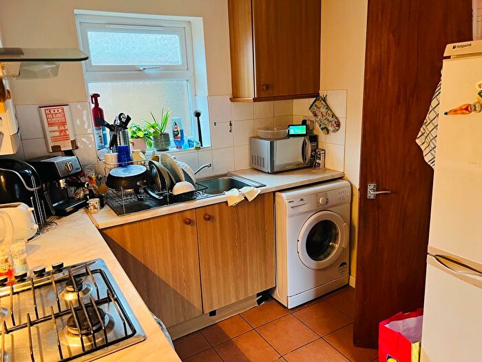 2 Bedroom Detached House To Rent In Arnesby Road, Nottingham, NG7