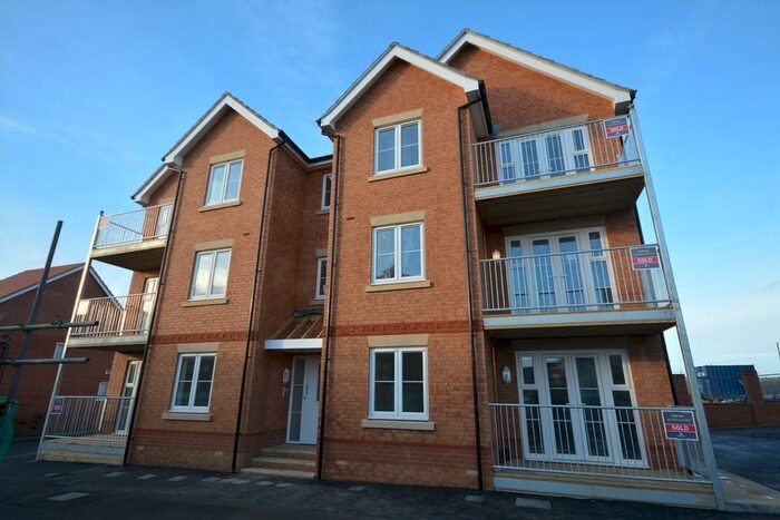 1 Bedroom Apartment To Rent In Albert Way, East Cowes, PO32