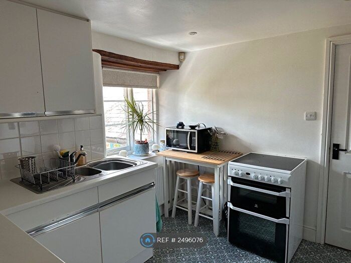 1 Bedroom Flat To Rent In Greenham, Wellington, TA21