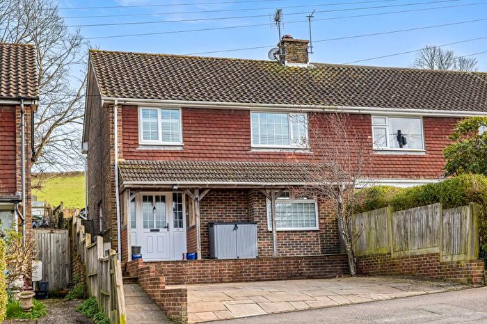 3 Bedroom Semi-Detached House For Sale In Manor Road, Upper Beeding, BN44