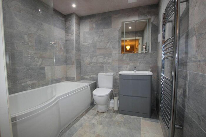 2 Bedroom Apartment To Rent In Blackthorn Road, Wymondham, NR18