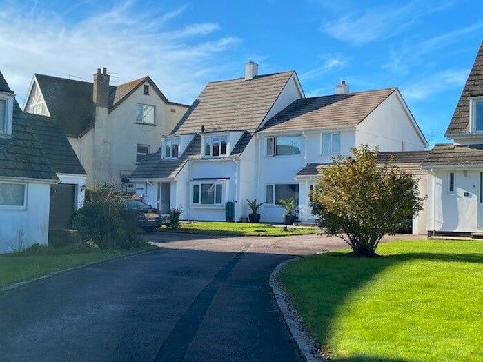 3 Bedroom Semi-Detached House To Rent In Oldenburg Park, Paignton, TQ3