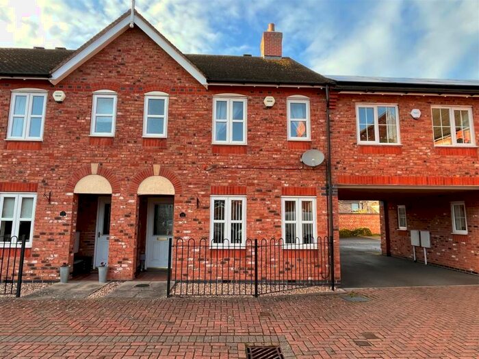 3 Bedroom Terraced House To Rent In Huntington Court, Lowes Lane, Wellesbourne, CV35