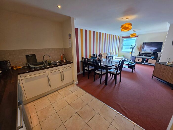 1 Bedroom Flat To Rent In Hatton Place, Midland Road, Luton, Bedfordshire, LU2