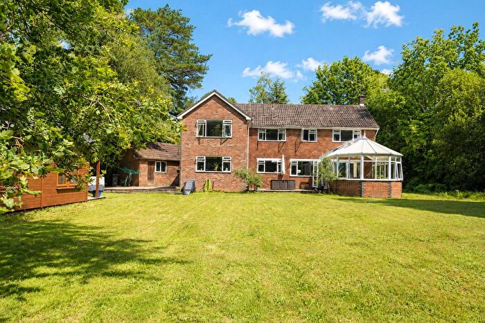 5 Bedroom Detached House For Sale In Grayshott, Hindhead, Surrey, GU26