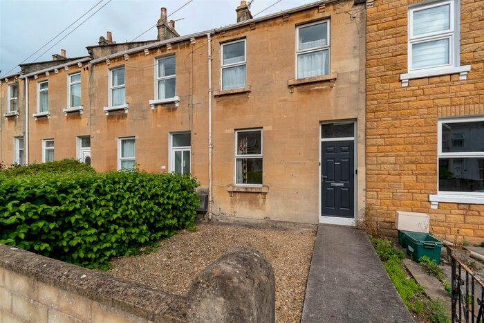 5 Bedroom Terraced House To Rent In Lorne Road, Bath, BA2