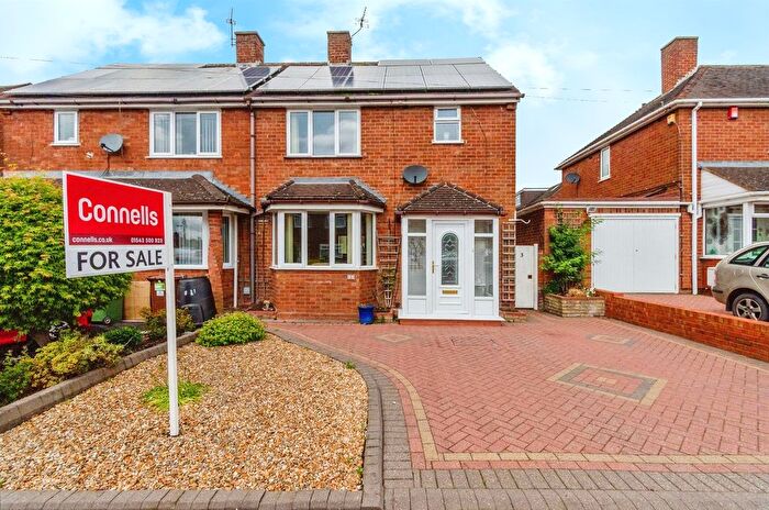 3 Bedroom Semi-Detached House For Sale In Conway Road, Cannock, WS11