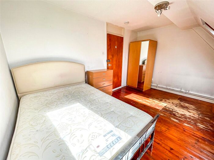 1 Bedroom Property To Rent In Empire Wharf Road, London, E14