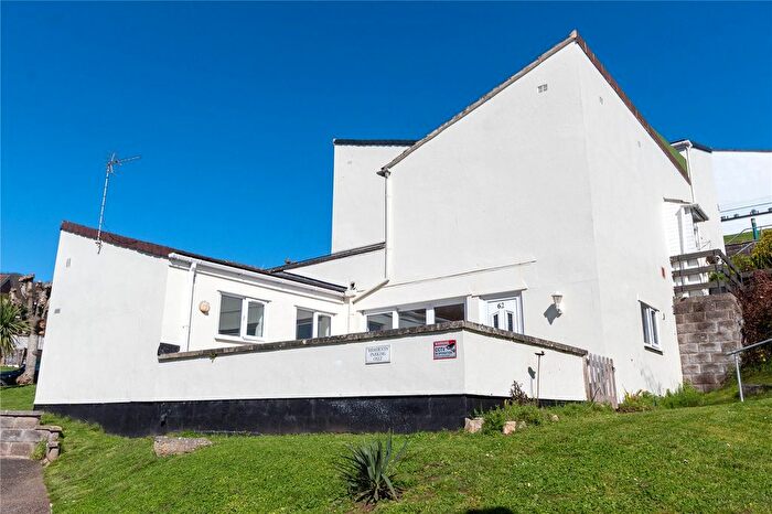 2 Bedroom Flat For Sale In Ashcombe Gardens, Weston-Super-Mare, Somerset, BS23