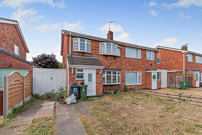 3 Bedroom Semi Detached House For Sale In Huntsmans Dale, East Goscote, LE7