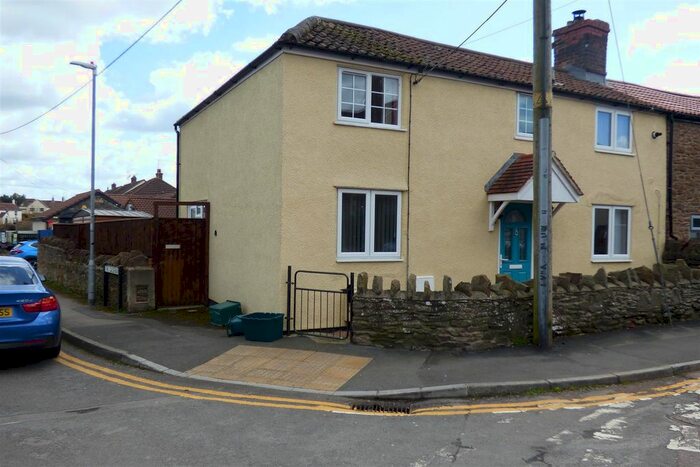 4 Bedroom Cottage To Rent In The Causeway, Coalpit Heath, Bristol, BS36
