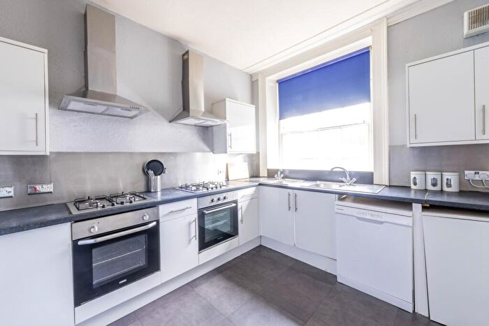 9 Bedroom Semi-Detached House To Rent In Whiteladies Road, Clifton, Bristol, BS8