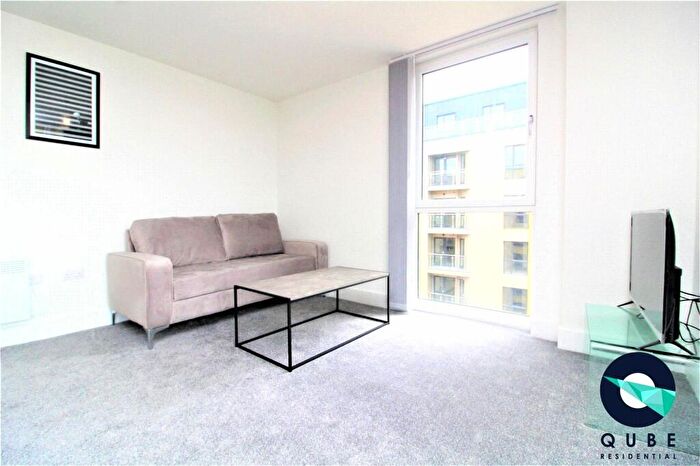 2 Bedroom Flat To Rent In Adelphi Wharf, Adelphi Street, Salford, Greater Manchester, M3