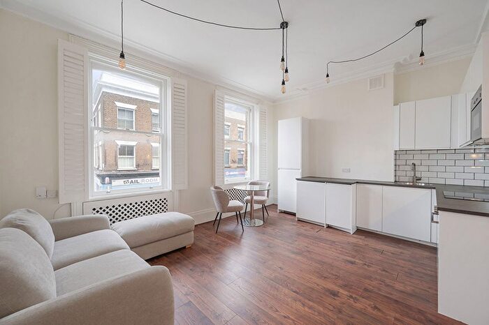 1 Bedroom Flat For Sale In Battersea Park Road, Battersea, SW11