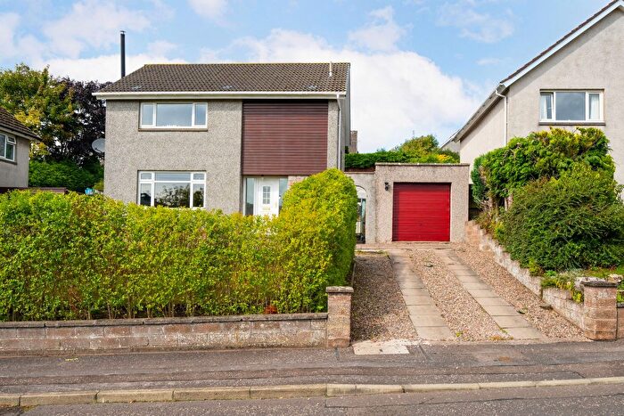 3 Bedroom Detached House For Sale In Scotstarvit View, Cupar, KY15