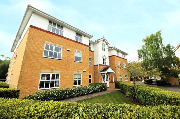 2 Bedroom Apartment To Rent In Cody Close, Ash Vale, GU12