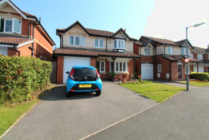 4 Bedroom Detached House To Rent In Higherbrook Close, Horwich, Bolton, BL6