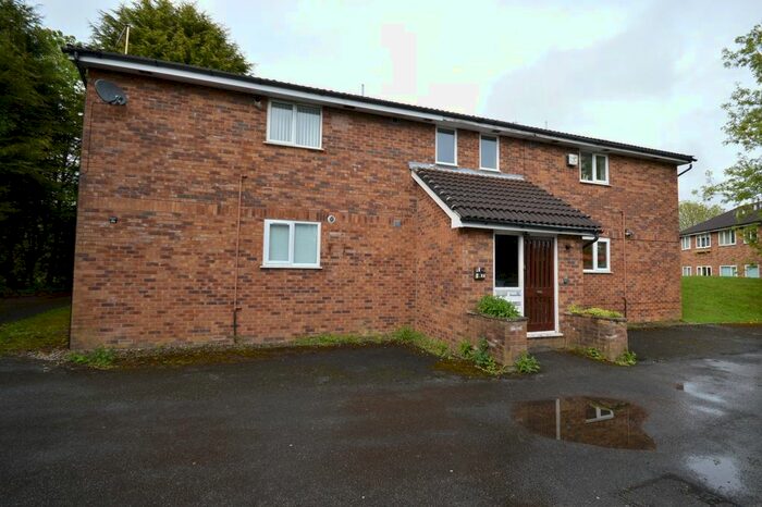 1 Bedroom Flat To Rent In Brackenwood Mews, Wilmslow, SK9