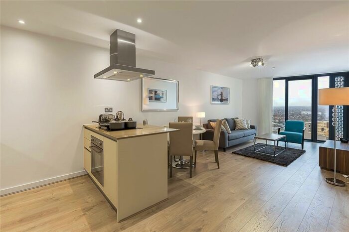 Apartment To Rent In Unex Tower, Station Street, Stratford, London, E15