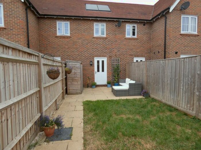 1 Bedroom Coach House To Rent In Murano Drive, Basingstoke, Hampshire, RG24