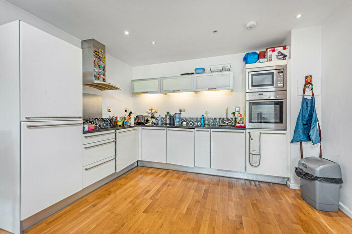 2 Bedroom Apartment To Rent In Ability Place Milharbour, E14