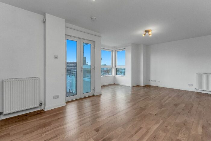 2 Bedroom Flat To Rent In Portland Gardens, The Shore, Edinburgh, EH6