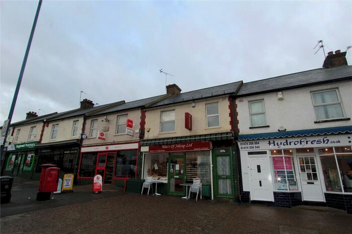 3 Bedroom Flat To Rent In Singlewell Road, Gravesend, Kent, DA11