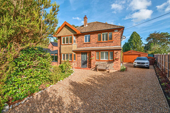 4 Bedroom Detached House For Sale In Pineheath Road, High Kelling, Norfolk, NR25
