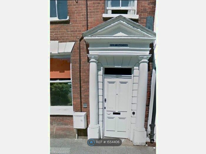 3 Bedroom Semi-Detached House To Rent In Warwick Row, Coventry, CV1