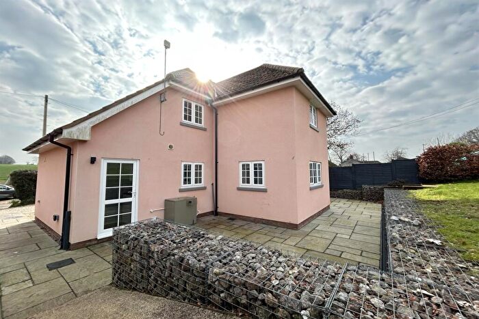 3 Bedroom Semi Detached House To Rent In Tunworth, Nr Basingstoke, RG25